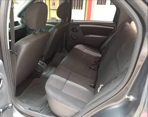 Renault Logan 1.6 Dynamique Nd