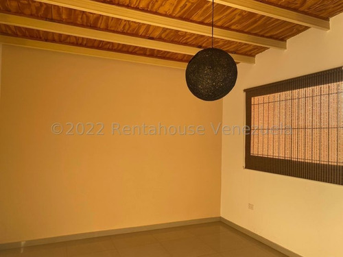 Imagen 12 de 29 de Vendo Casa Remodelada En Los Palos Grandes Caracas - Chacao. 04149240379 #23-5655 Mn
