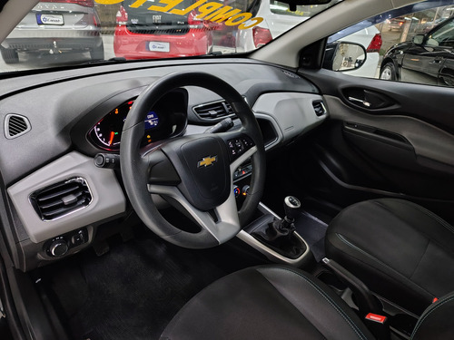 Chevrolet Onix Onix 1.0 LT SPE/4