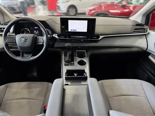 Toyota Sienna Le 2025 Entrega Inmediata