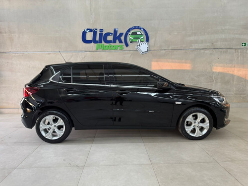 Chevrolet Onix HATCH PREM. 1.0 12V TB Flex 5p Aut.
