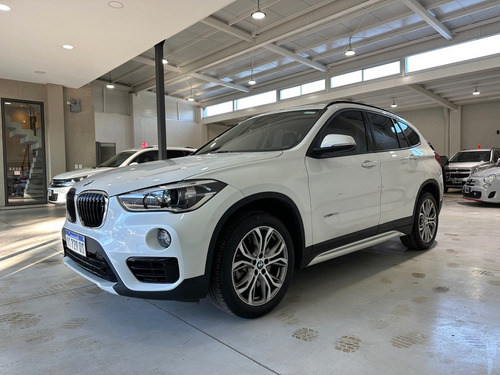 Imagen 1 de 8 de Bmw X1 Sportline 20 I Sdrive 30.000km