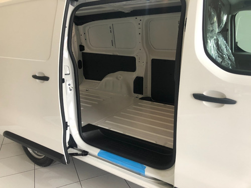 Imagem 11 de 15 de Peugeot Expert Turbo 2022 0km Branco Furgão