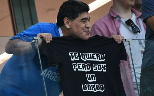 Imagen 5 de 9 de Remera Hombre Te Quiero Pero Soy Un Bardo Cumbia Frases