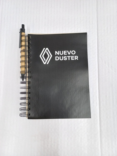Kit Cuaderno + Boligrafo Nueva Renault Duster
