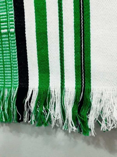 Imagen 3 de 4 de Poncho Costeño Verde