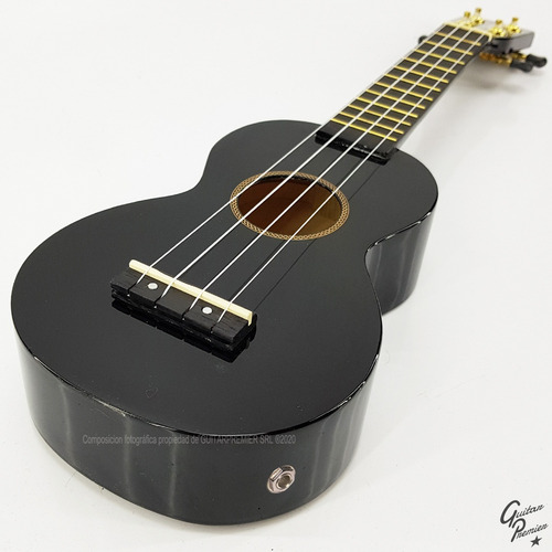 Imagen 7 de 8 de Ukelele Electroacustico Soprano Superior Negro + Funda Pua