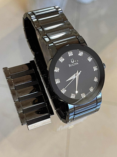 Reloj Bulova Negro