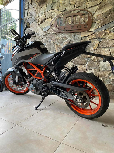 Imagen 5 de 12 de Ktm Duke