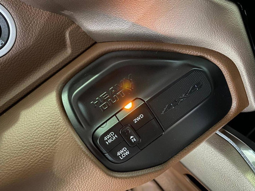 Imagem 14 de 14 de Dodge Ram 6.7 2500 Laramie 4x4 Cd I6 Turbo Diesel 21/21 Z/km