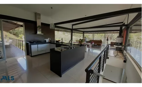 Finca Independiente Para Venta En Rionegro(mls#249113)