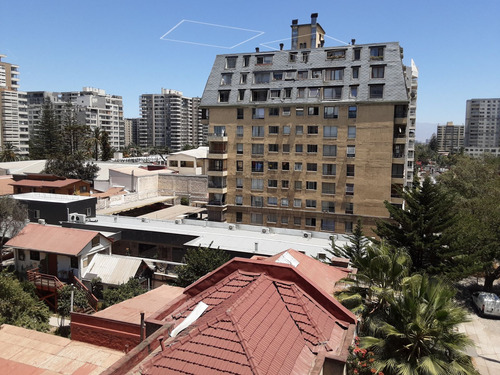 Se Vende 2 Oficinas/consulta Medica, Cdte Whiteside Con La M