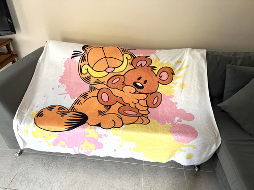 Manta Animada Polar Soft Personajes Calidad Abrigo Blanco Garfield