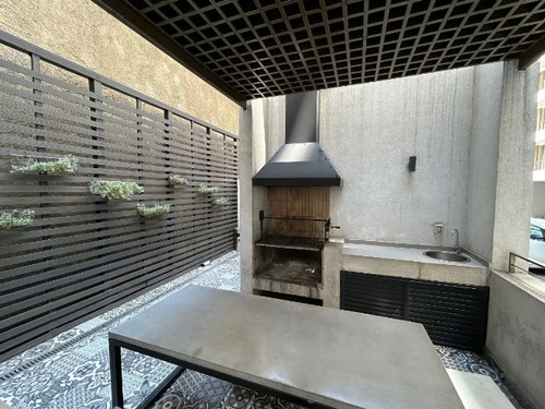 Venta - 1 Dorm. + 1 Baño; Metro Santa Isabel; Lira 570;codjc