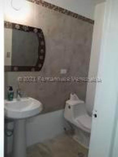 Imagen 4 de 12 de Apartamento En Venta Bello Monte Mls #22-1875 Johana Blan 04123368346