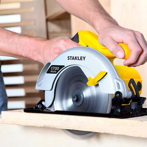 Sierra Circular 7 1/4 Stanley Sc16