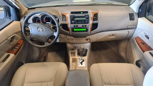 Imagem 9 de 10 de Toyota - Hilux Sw4 3.0 - 2007