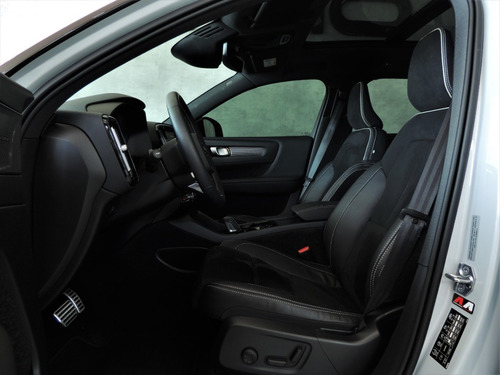 Imagem 6 de 13 de Volvo Xc40 R-design Recharge 2021