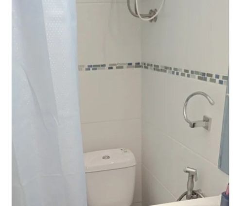 Imagen 17 de 20 de Vendo Monoambiente 29m2, Centro De Mvd Piso 9. G.c $ 3.500