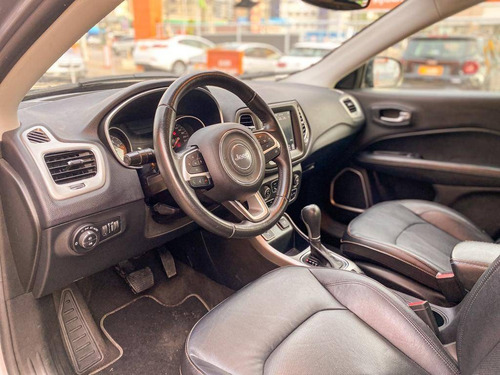 Imagem 10 de 13 de Jeep Compass 2.0 16v Flex Longitude Automático