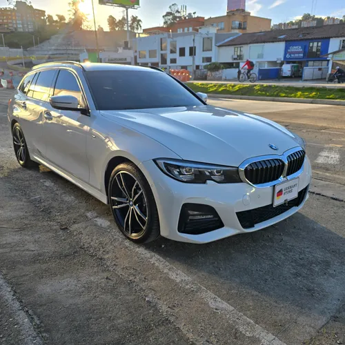 Bmw 330i Touring Paquete M