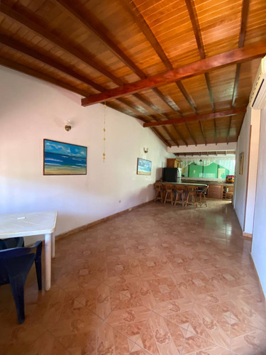 Casa En Conj Res. Laguna 2, San Antonio Sur