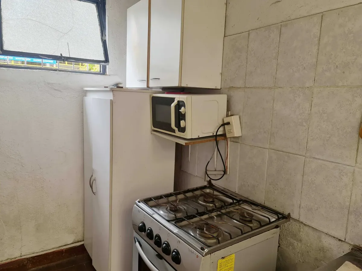 Imagen 4 de 13 de Venta Amplia Casa /comercial-av.el Parron (150946)