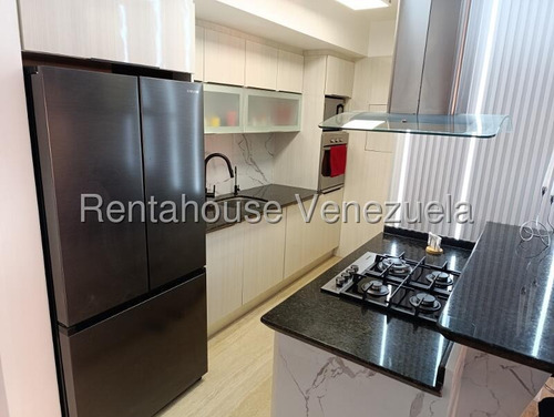 Apartamento En Venta En Campo Alegre Chacao Caracas Pisos De Marmol Angela Tochon