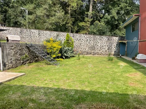 Venta Casa En Fraccionamiento Monte Rubí Huitzilac - V258