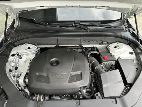 Volvo XC60 2.0 T5 Awd R-design