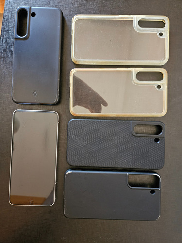 Samsung Galaxy S22 5g 128gb 8gb Ram Branco Mais Capas Spigen Branco (Usado)