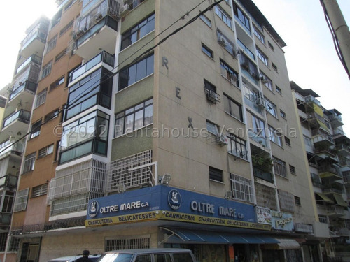Imagen 1 de 17 de Claudia Lopez Vende Apartamento En Los Palos Grandes Mls #22-21541