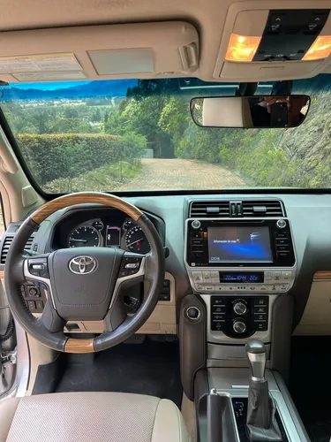 Toyota Prado 3.0 Vxl At