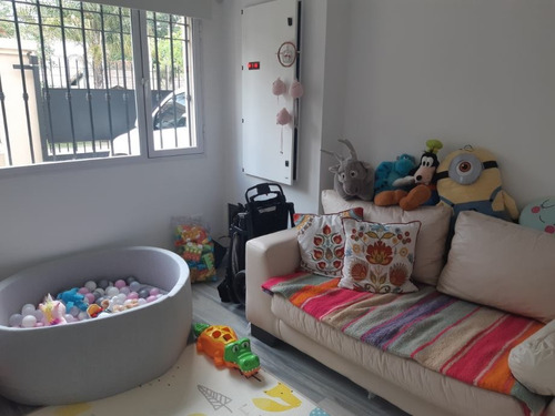 Imagen 6 de 14 de Chalet En Venta En Parque Leloir