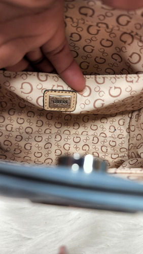 Bolsa Guess Le884781 Nueva 100 % Original Con Etiqueta Celeste Lisa Níquel Celeste