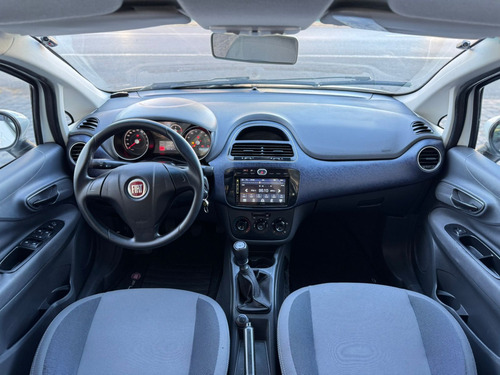 Fiat Punto 1.4 ATTRACTIVE 8V FLEX 4P MANUAL