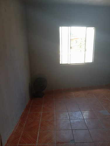 Terreno Com Duas Casas E Duas Lojas