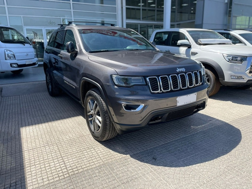 Jeep Grand Cherokee 3.6 LAREDO AT 4X2