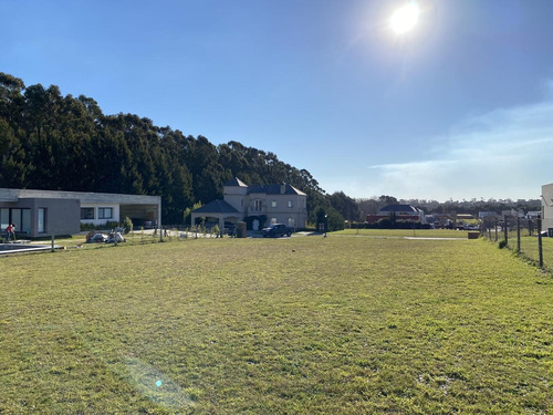 En Venta Lote 239, Barrio Arenas Del Sur, Mar Del Plata.