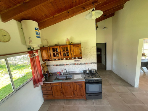 Casa Quinta En Venta Con Gran Parque Y Pileta.