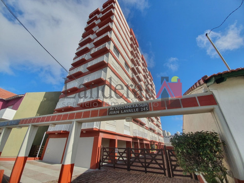 Imagen 2 de 22 de Departamento 2 Amb - Vista Al Mar - Todos Los Servicios