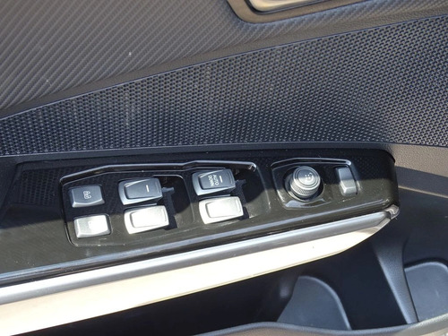 SsangYong Tivoli Lx 1.6
