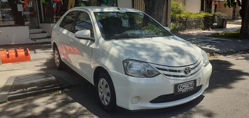 Toyota Etios ETIOS XS 1.5 M/T