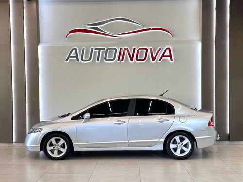 Honda Civic Sedan LXS 1.8/1.8 Flex 16V Aut. 4p