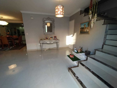 Imagen 20 de 30 de Townhouse En Guataparo Espectacular
