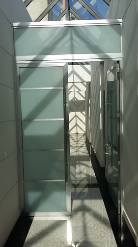 Imagem 5 de 30 de Prédio Comercial À Venda Com 10787m² Por R$ 24.000.000,00 No Bairro Uberaba - Curitiba / Pr - Pc 016