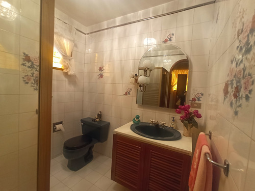 Imagen 14 de 27 de Se Vende Casa 600m2 5h+s/4b+s/5p Vista Alegre