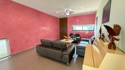 Casaden Venta En San Jose Tulipanes, Cholul