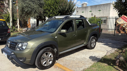 Renault Duster Oroch 2.0 Outsider Plus