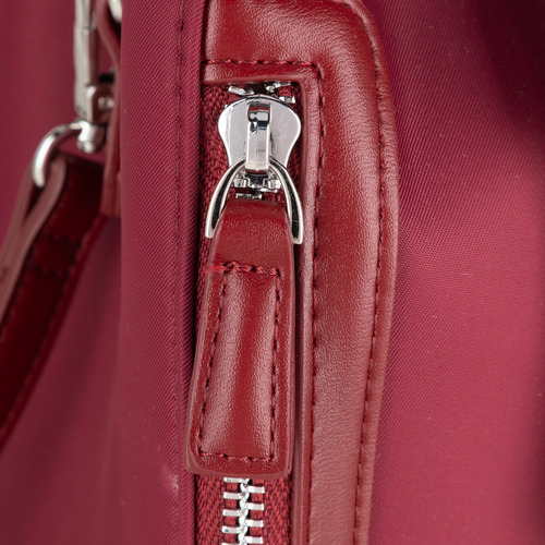 Bolsa Satchel Cloe Maliani Grande Color Bordó